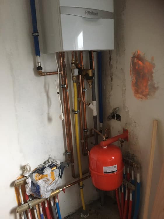 Douche installatie — VT Verwarming Sanitair Mariakerke